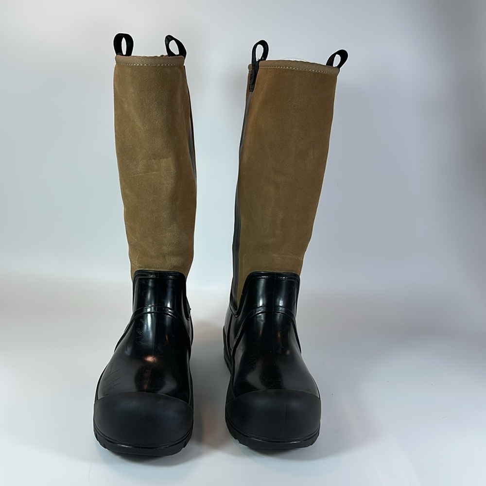 UGG Raincloud Tall Boot - Picture 2 of 5